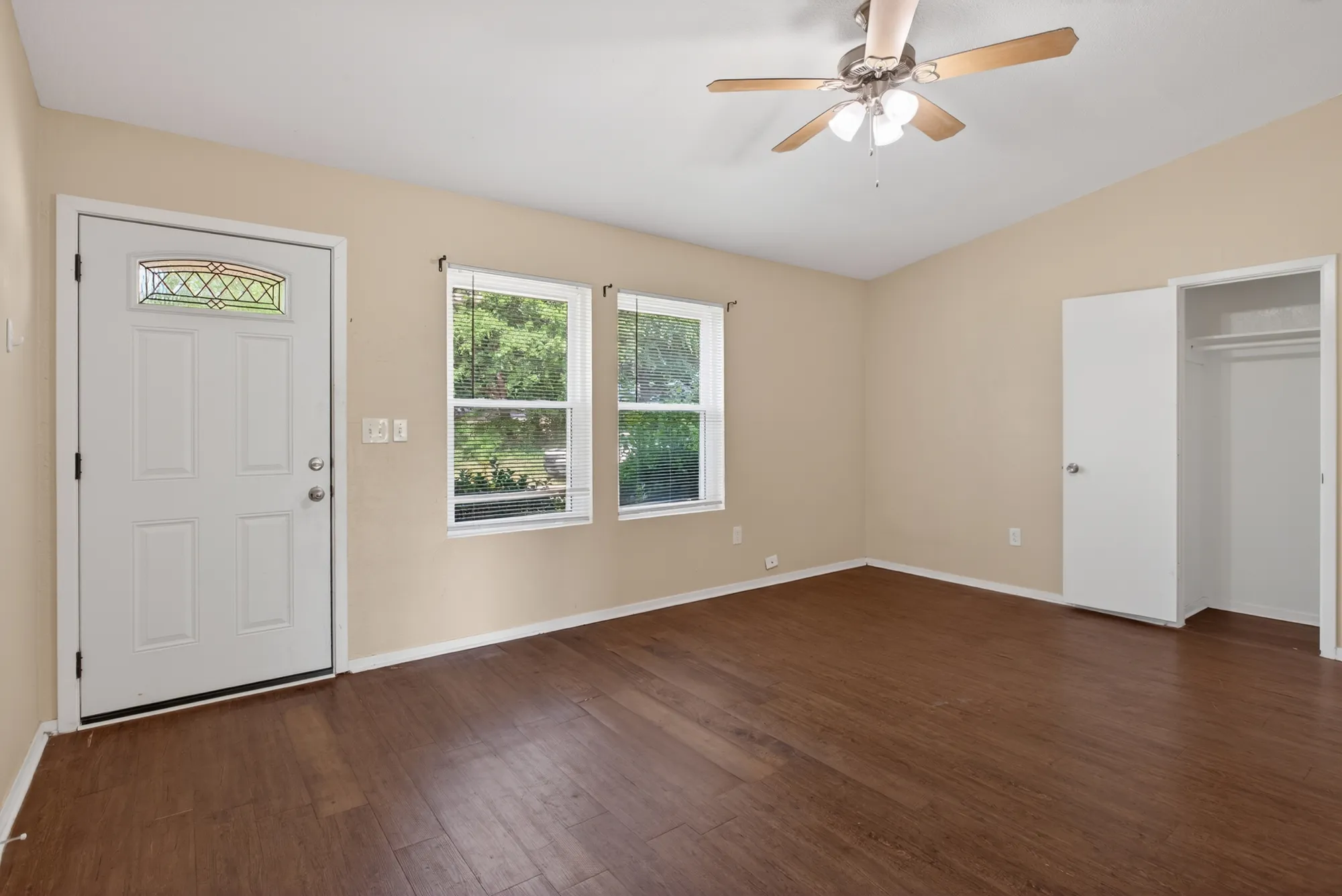Empty living room before virtual staging